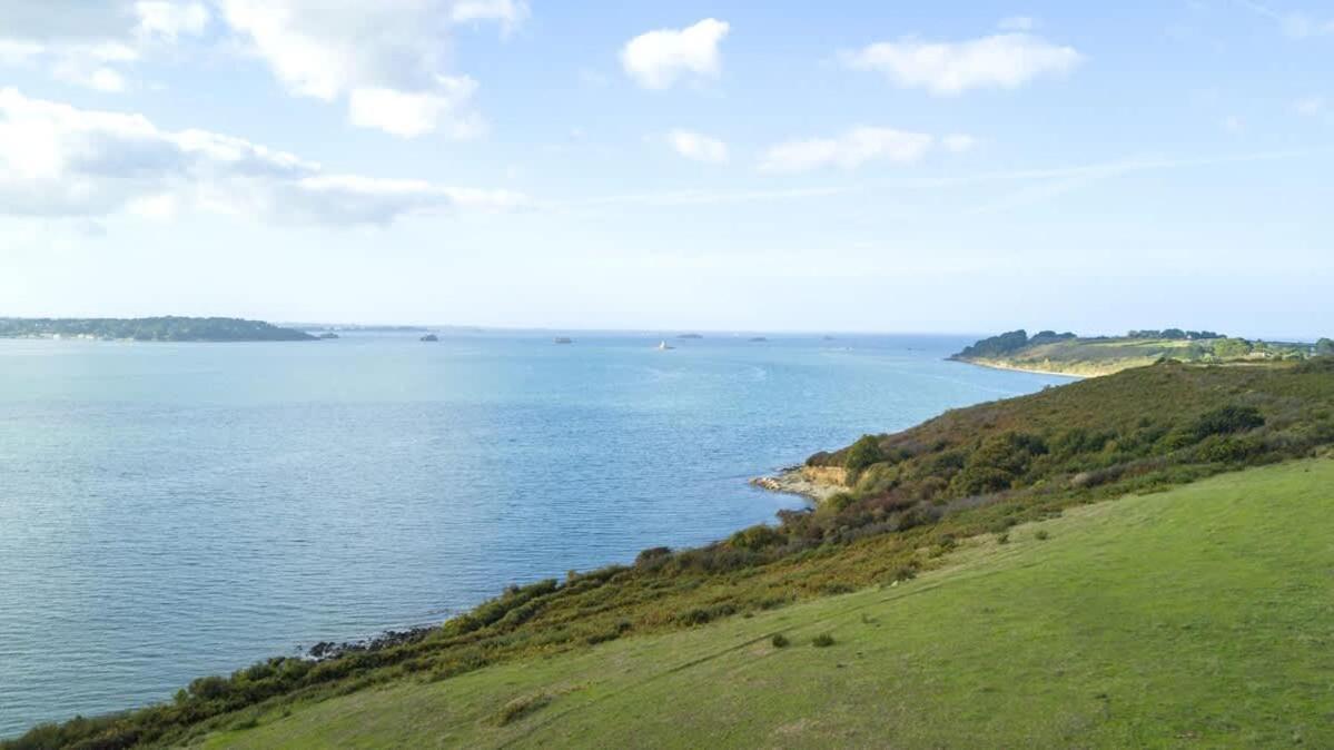 Kermartin - Maison De Famille Avec Vue Sur La Baie De Morlaix Plouezoc'h Exterior photo